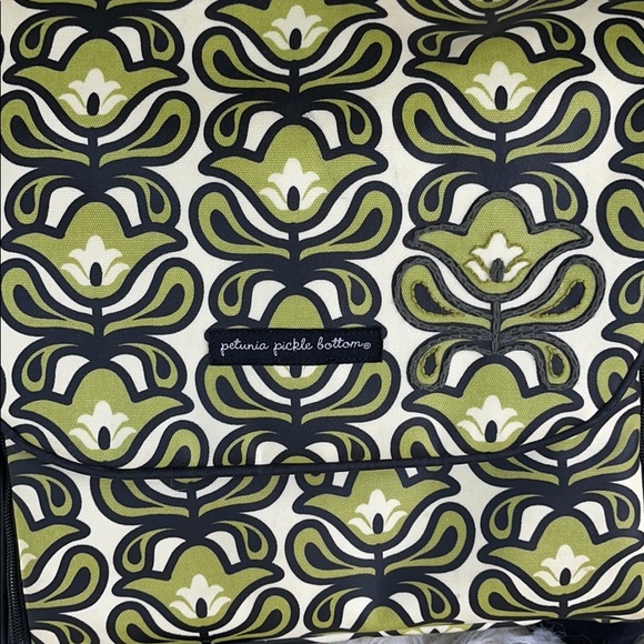 Petunia Picklebottom diaper bag backpack - Picture 10 of 10